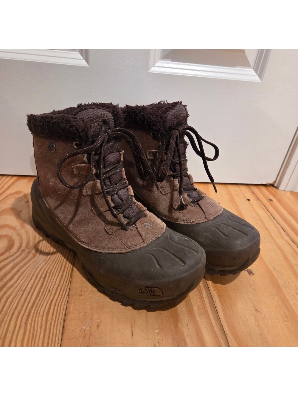 The North Face Women's Winter Waterproof Boots Brown Suede Size 8.5